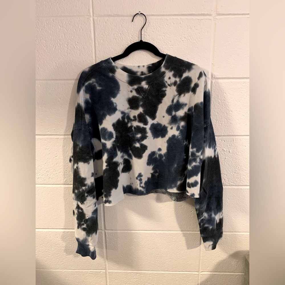 Colsie Blue Tie-Dye Cropped Longsleeve
